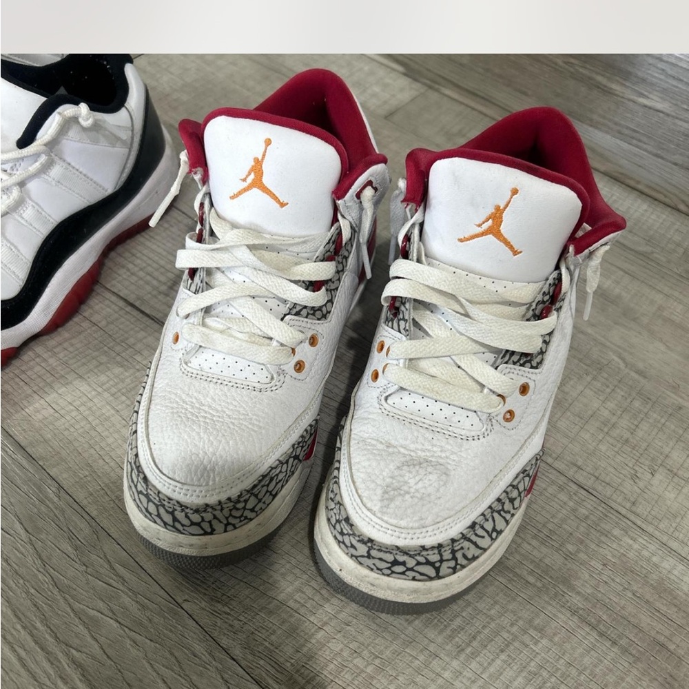 Air Jordan 3 Cardinal Red 2022